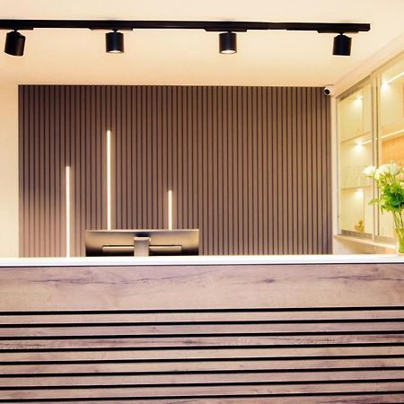 Hotel Twentyfour Living Bad Urach Exterior photo